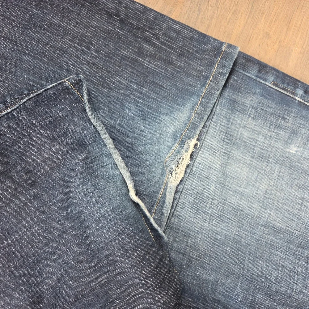 Hudson Mens Size 32 Clifton Bootcut Jeans 27.5 Inseam Distressed Dark Wash Blue